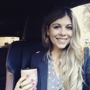 Meet your Posher, Crystal